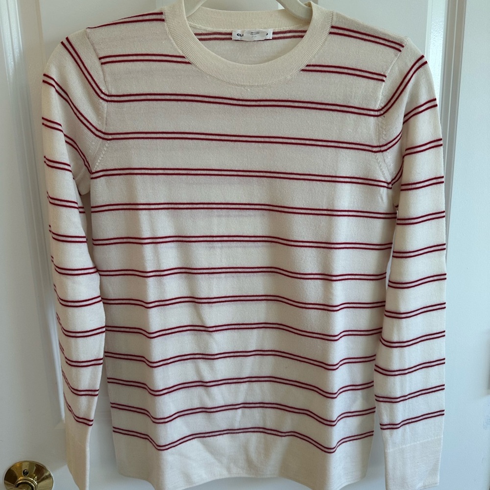 Club Monaco Red and Cream Crew Neck Sweater